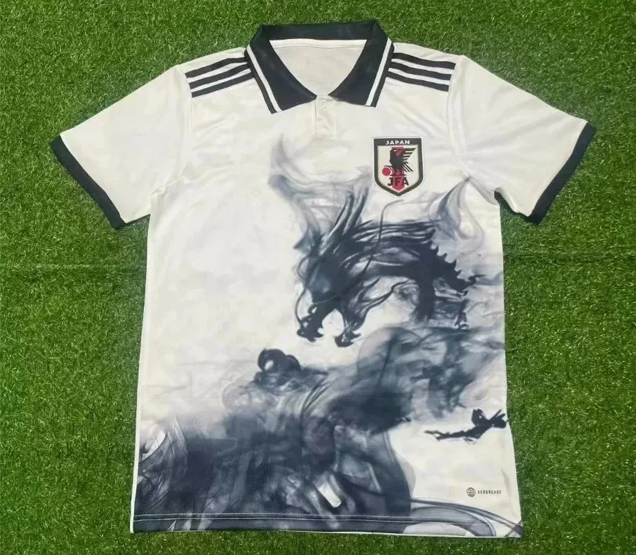 Japanese White Black Dragon